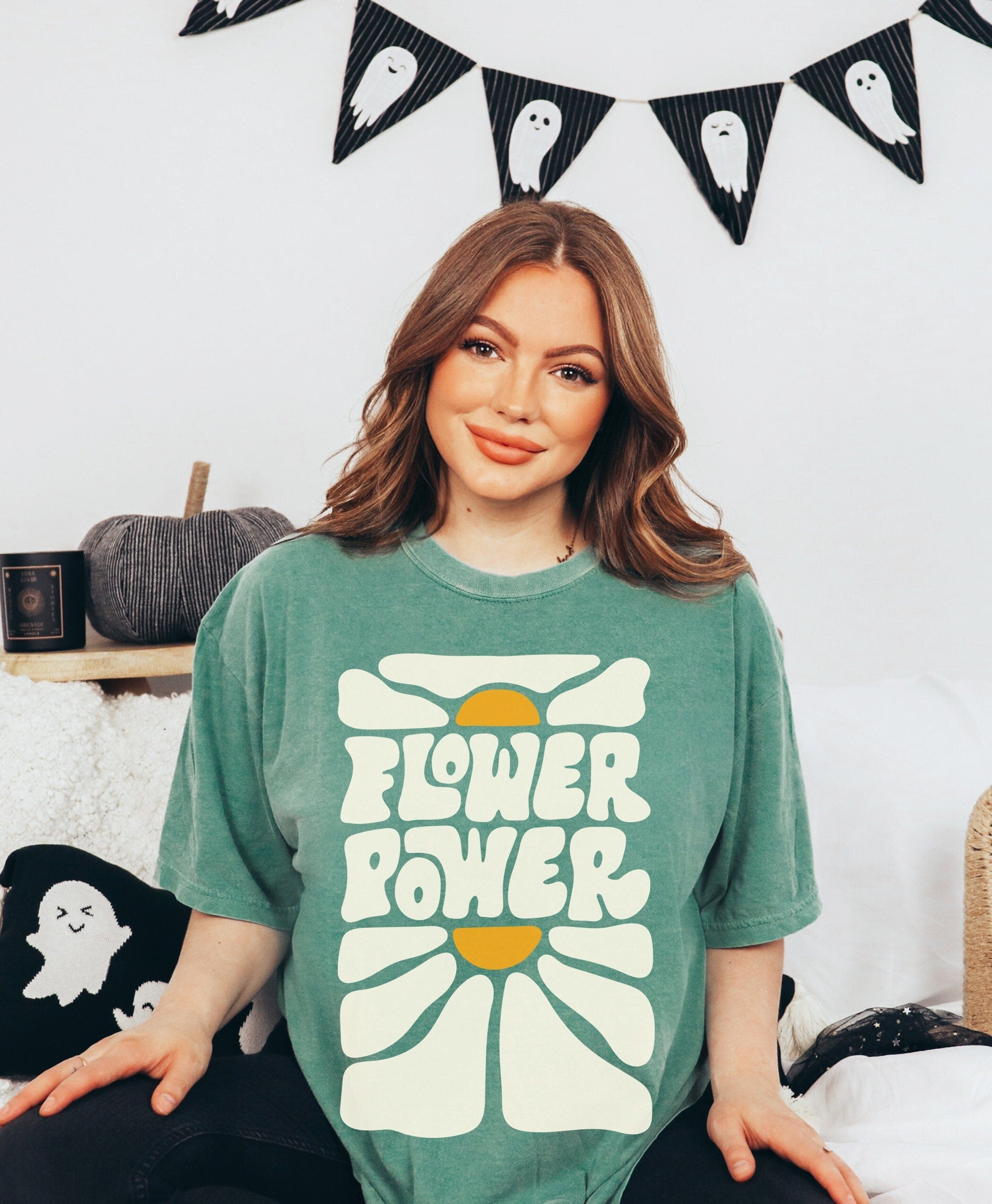 Boho Wildflowers Floral Nature Shirt, Comfort Colors® 1717, Oversized Tee